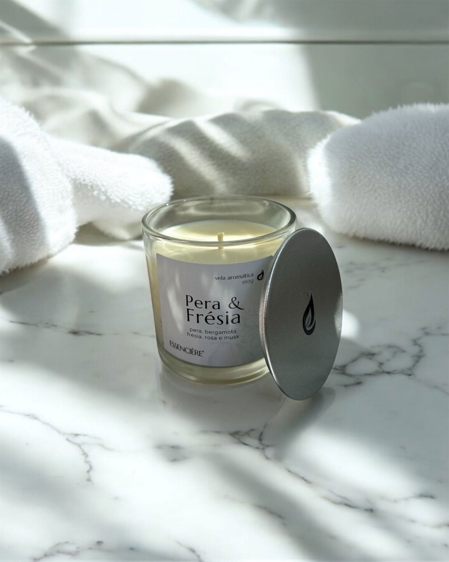 Vela Pera e Frésia | 180G