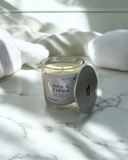 Vela Pera e Frésia | 180G